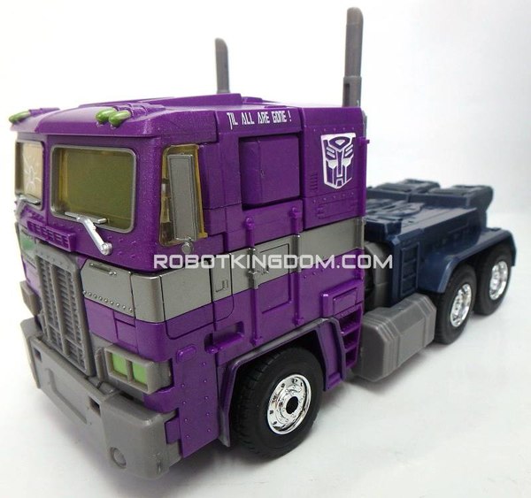 Masterpiece Shattered Glass Optimus Prime   New Gallery Of Asia Exclusive MP 10 Recolor Including Alex Milne Package Art  (8 of 22)